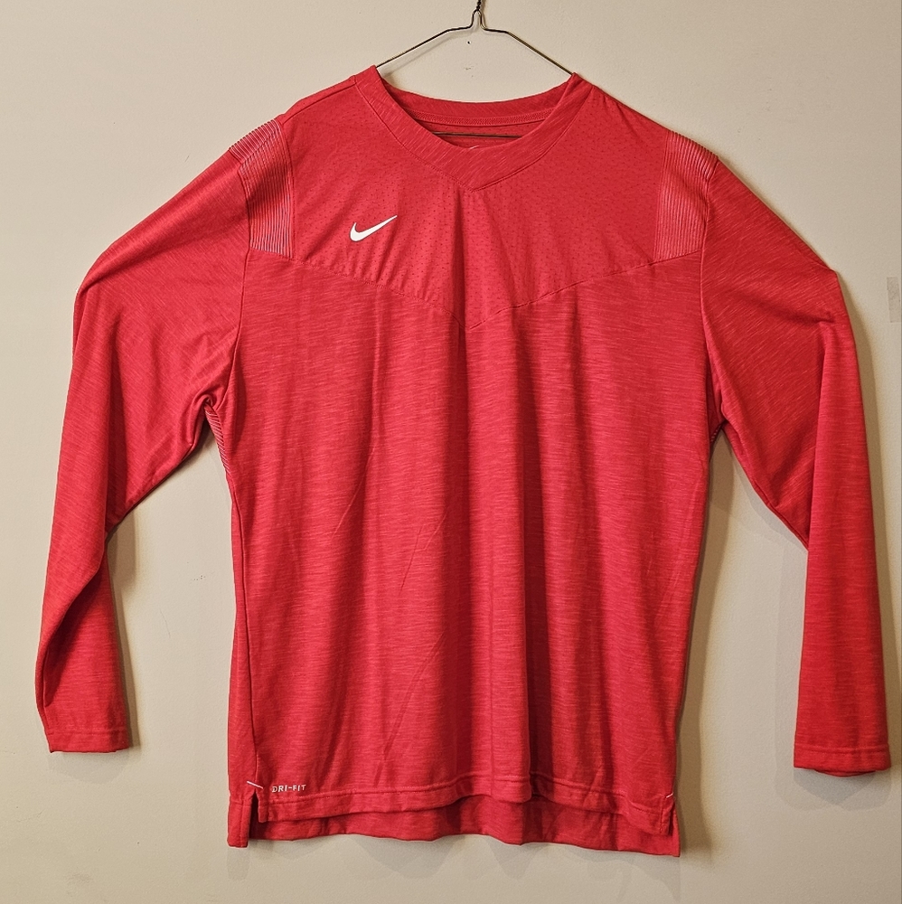 Nike Dri Fit Performance Long Sleeve T-shirt